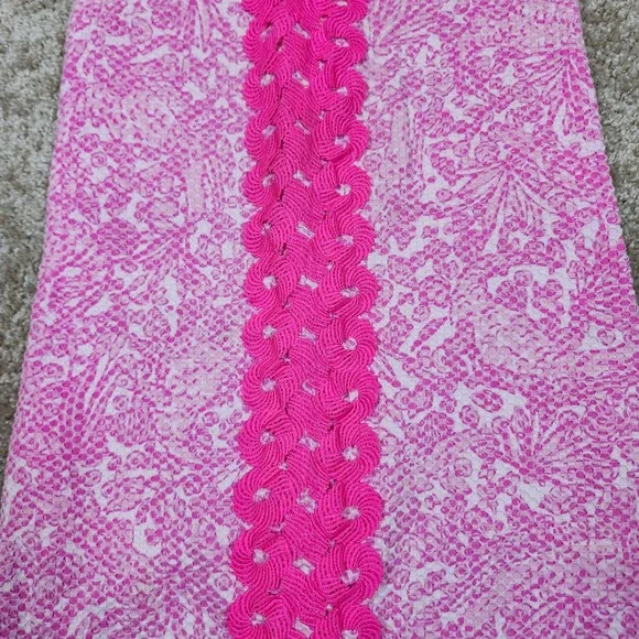 Lilly Pulitzer Girls Pink White Jacquard Shift Dress Soutache Trim Size S 6-6X - Picture 3 of 8